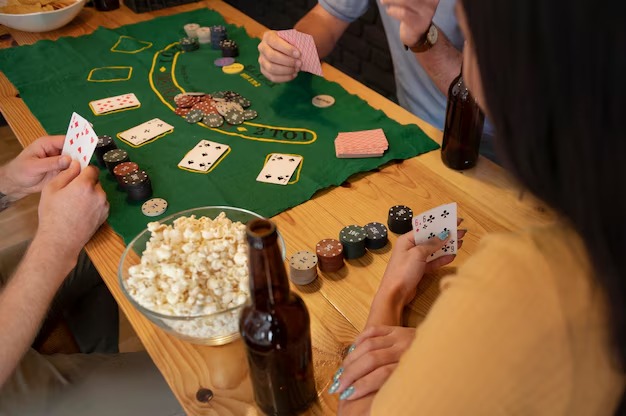 Poker table lobby showing multiple Texas Hold'em games at various stake levels